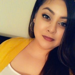 Meet your Posher, Karina